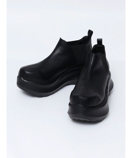 VEQUM（VEQUM）の「【VEQUM】SIDE GORE ANKLE BOOTS（スリッポン・レディース・ブラック・36/35/37）」の2枚目の写真