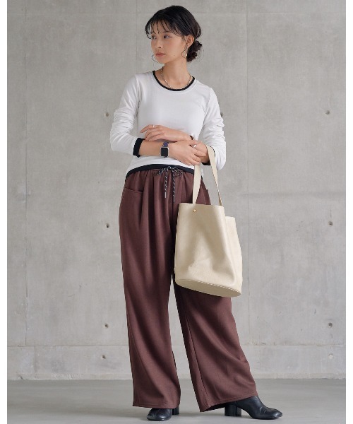 attiree(アティレー)の「ワイドストレートスウェットパンツ(スウェットパンツ・レディース・グレー/ブラック/ブラウン/ライトグレー・FREE)」の5枚目の写真
