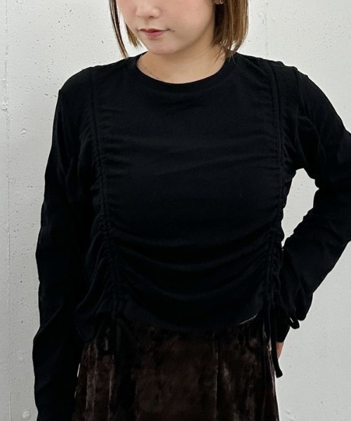 archives(アルシーヴ)の「ドロストギャザーカットTOPS(Tシャツ/カットソー・レディース・ブラック/チャコールグレー/ブラウン・MEDIUM)」の2枚目の写真