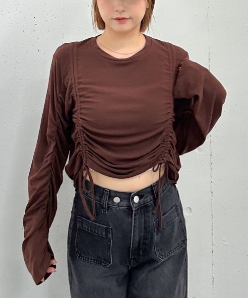 archives(アルシーヴ)の「ドロストギャザーカットTOPS(Tシャツ/カットソー・レディース・ブラック/チャコールグレー/ブラウン・MEDIUM)」の4枚目の写真