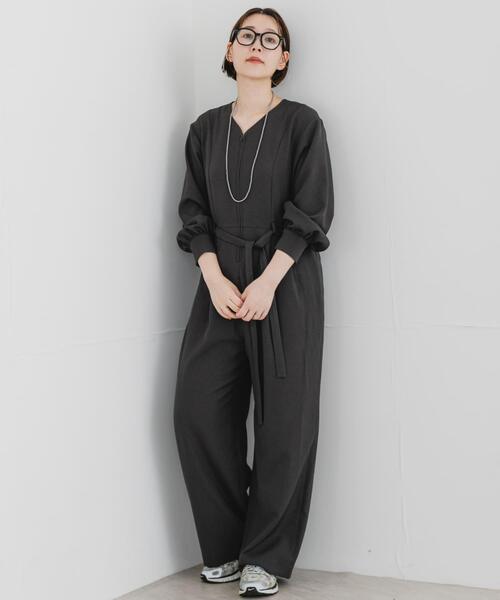 F by ROSSO(エフバイロッソ)の「『UR TECH SMOOTHLUXE』F by ROSSO ハーフZIPジャンプスーツ(サロペット/オーバーオール・レディース・チャコールグレー/ブラック・38/36)」の2枚目の写真