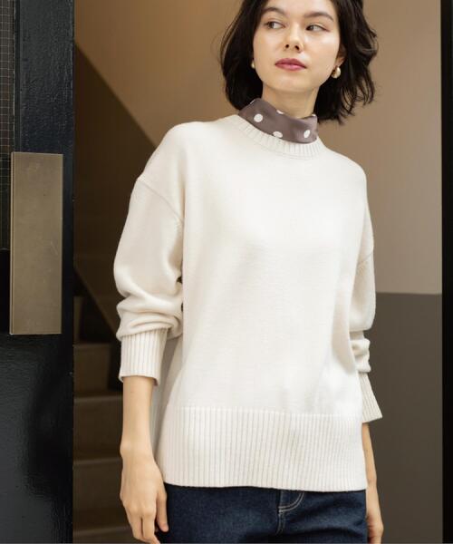 OPAQUE.CLIP（オペークドットクリップ）の「バックボタンリラクシーニット【洗濯機OK】（ニット/セーター・レディース・ブルー系その他/グリーン/キャメル/ピンク系/ブルー系5/オフホワイト/チャコールグレー/パープル系2・36/38/40/42）」の9枚目の写真