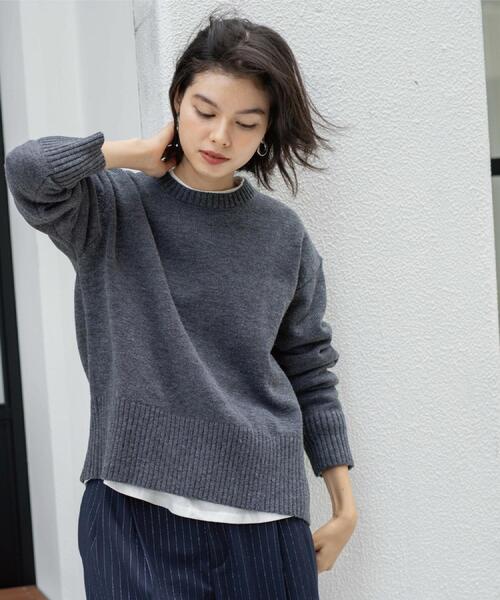 OPAQUE.CLIP（オペークドットクリップ）の「バックボタンリラクシーニット【洗濯機OK】（ニット/セーター・レディース・ブルー系その他/グリーン/キャメル/ピンク系/ブルー系5/オフホワイト/チャコールグレー/パープル系2・36/38/40/42）」の13枚目の写真