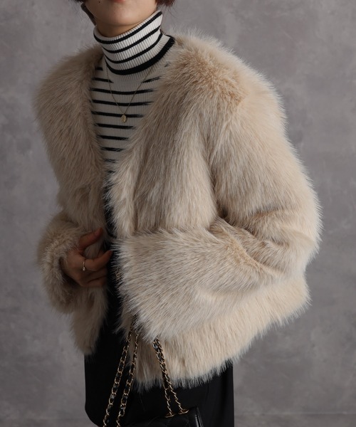 セール】フェイクファー Vネック 裏キルティング ジャケット（その他