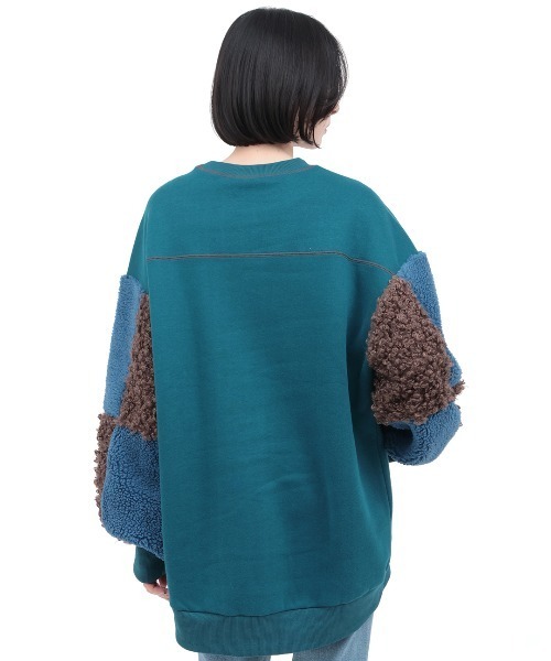 チチカカ（チチカカ）の「裏起毛ｘボアスリーブプルオーバー（スウェット・レディース・ベージュ/ブルーグリーン/チャコールグレー・FREE）」の11枚目の写真