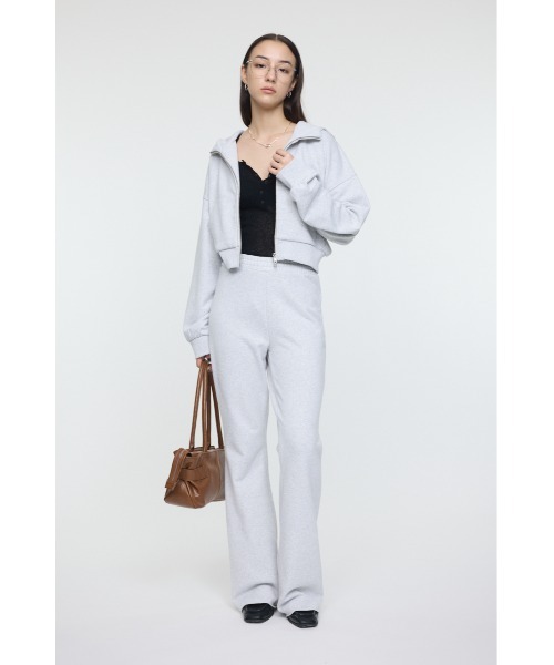 MOUSSY(マウジー)の「SHORT ZIP UP フ―ディー(パーカー・レディース・杢グレー/ライトブラック/ベージュ・FREE)」の5枚目の写真