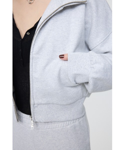 MOUSSY(マウジー)の「SHORT ZIP UP フ―ディー(パーカー・レディース・杢グレー/ライトブラック/ベージュ・FREE)」の14枚目の写真