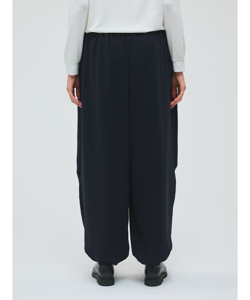 mizuiroind（ミズイロインド）の「mizuiro ind ドローストリングヘムパンツ（その他パンツ・レディース・ブラック/ベージュ/ネイビー・FREE）」の14枚目の写真