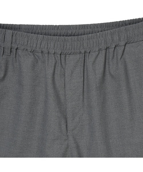 WHITE MOUNTAINEERING(ホワイトマウンテニアリング)の「【White Mountaineering / ホワイトマウンテニアリング】STRETCH EASY TAPERED PANTS(スラックス・メンズ・ブラック/グレー・0/1/2)」の4枚目の写真