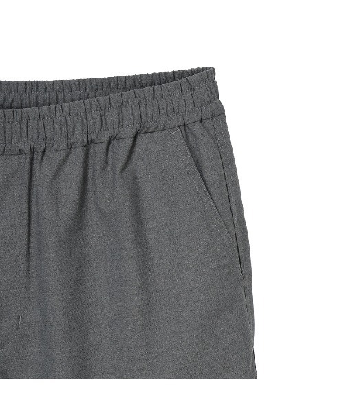 WHITE MOUNTAINEERING(ホワイトマウンテニアリング)の「【White Mountaineering / ホワイトマウンテニアリング】STRETCH EASY TAPERED PANTS(スラックス・メンズ・ブラック/グレー・0/1/2)」の6枚目の写真