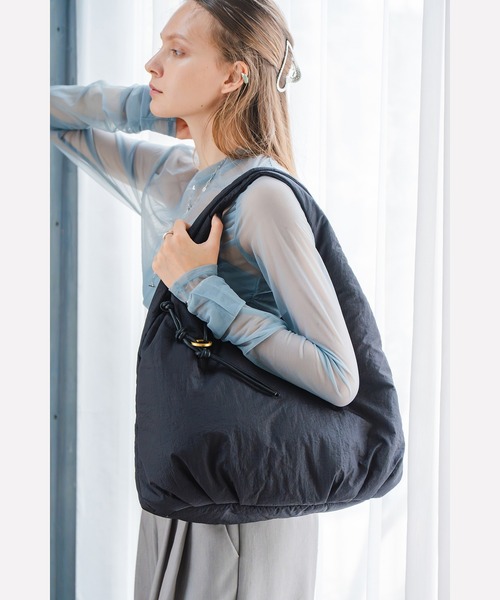 LA MARGE】【A4対応】【軽量】マットナイロン ワンショルダー トート