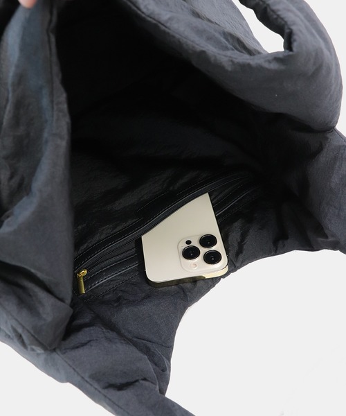 LA MARGE】【A4対応】【軽量】マットナイロン ワンショルダー トート