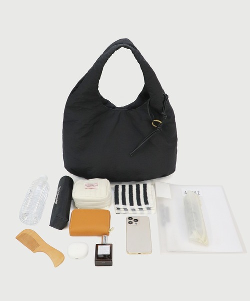 LA MARGE】【A4対応】【軽量】マットナイロン ワンショルダー トート