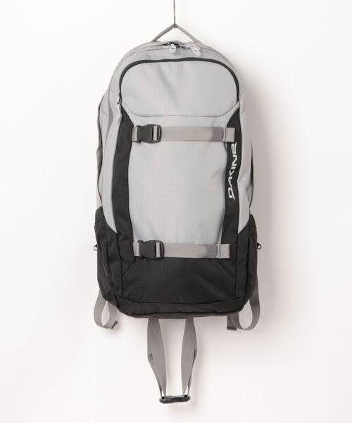 DAKINE（ダカイン）の「DAKINE MISSION BACKPACK 25L バックパック/リュック 【25-26SNOWモデル】/ダカインスキースノーボードギア(バックパック・リュックサック)（バックパック/リュック・メンズ・ブラック/グレー・FREE）」の2枚目の写真