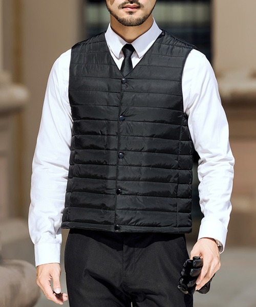 Cloudstyle（クラウドスタイル）の「【Cloudstyle】Vネック ダウンベスト（ベスト・メンズ・グレー/ブラック系その他/ブラック/グレー系その他/ブラック系その他2/ブルー系その他2/ワインレッド/ネイビー/ブルー系その他・LARGE/X-LARGE/XX-LARGE/SMALL/MEDIUM）」の2枚目の写真