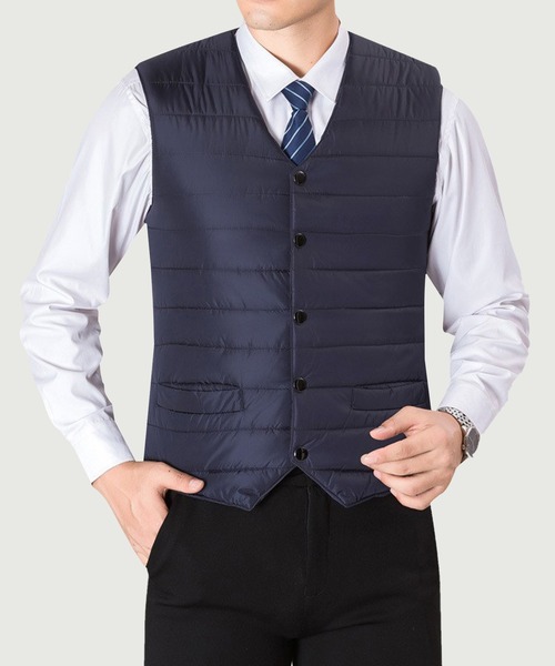 Cloudstyle（クラウドスタイル）の「【Cloudstyle】Vネック ダウンベスト（ベスト・メンズ・グレー/ブラック系その他/ブラック/グレー系その他/ブラック系その他2/ブルー系その他2/ワインレッド/ネイビー/ブルー系その他・LARGE/X-LARGE/XX-LARGE/SMALL/MEDIUM）」の6枚目の写真