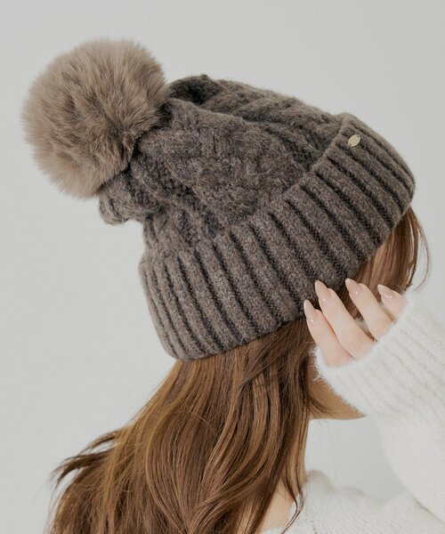 ファー付きケーブルニット帽（ハット）｜Chico（チコ）のファッション