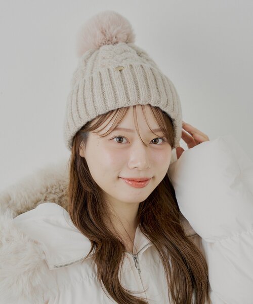 ファー付きケーブルニット帽（ハット）｜Chico（チコ）のファッション