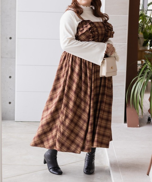 CLETTE（クレット）の「CLETTEオリジナルフリルデザインチェック柄キャミワンピース（ワンピース・レディース・ブラウン/アイボリー/ブルー・LL/3L/4L）」の11枚目の写真