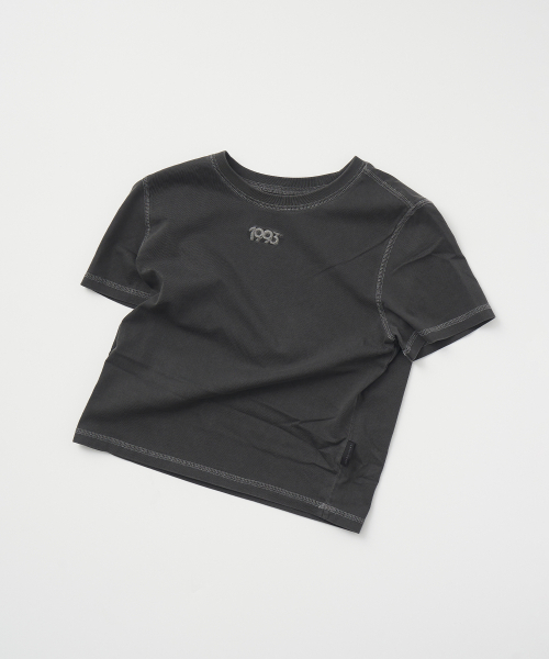 1993STUDIO(1993スタジオ)の「リバースステッチクロップTシャツ_チャコール(Tシャツ/カットソー・レディース・その他・FREE)」の4枚目の写真