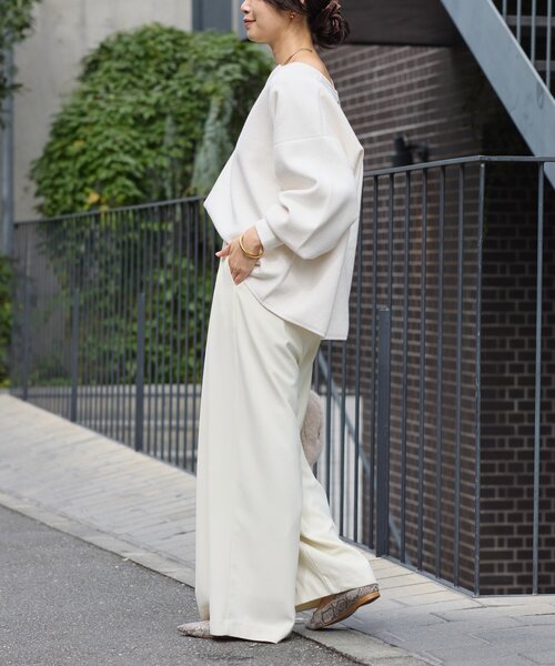 RIVE DROITE(リヴドロワ)の「【抜け感◎】キーネッククッションニット(ニット/セーター・レディース・オフホワイト/チャコールグレー/ベージュ・FREE)」の16枚目の写真