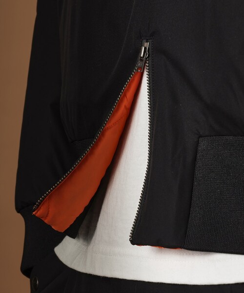 セール】【Sサイズ～】MA－1風中わた入りプルオーバーブルゾン