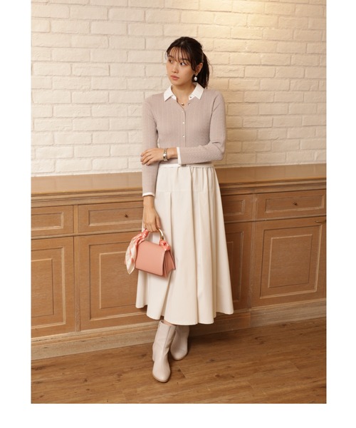 JUSGLITTY(ジャスグリッティー)の「スキッパーケーブルドッキングワンピース(ワンピース・レディース・グレイッシュベージュ/グレー・1/2)」の11枚目の写真