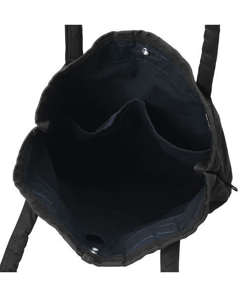 PORTER（ポーター）の「マイル トートバッグ（トートバッグ・メンズ・オフホワイト/ブラック・FREE）」の16枚目の写真