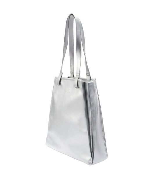 UN3D.（アンスリード）の「【ZOZO限定】FAKE LEATHER ORIGAMI PLEATS TOTE / フェイクレザーオリガミプリーツトート（トートバッグ・レディース・ブラック/シルバー・FREE）」の5枚目の写真