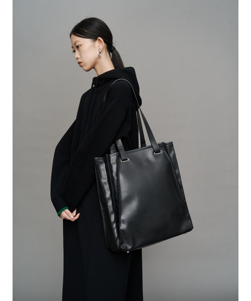 セール】【ZOZO限定】FAKE LEATHER ORIGAMI PLEATS TOTE / フェイク