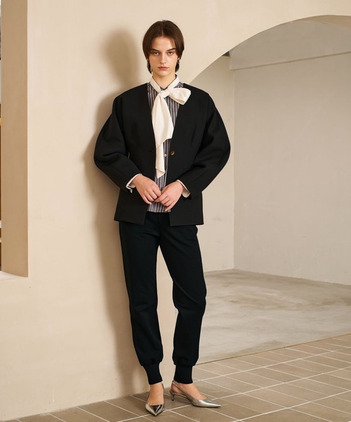 qualite(カリテ)の「スポンディッシュドルマンジャケット/オケージョン/春服/オフィスカジュアル(テーラードジャケット・レディース・ブラック・36/38)」の2枚目の写真