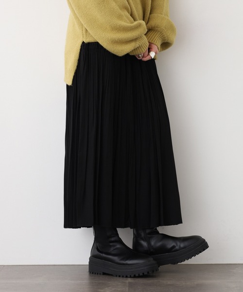 EGLANTINE(エグランティーヌ)の「EGLANTINE プリーツスカート(スカート・レディース・カーキ/ブラック/オレンジ/ダークグレー・40)」の6枚目の写真