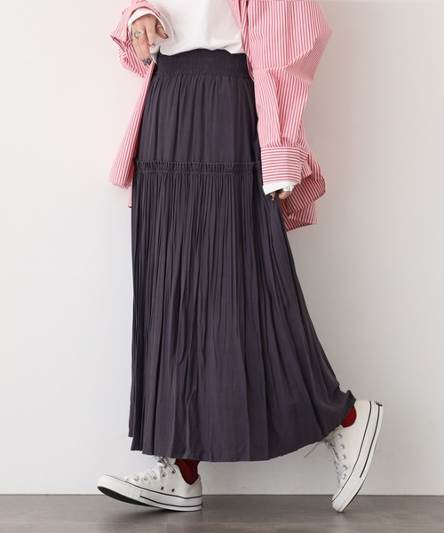 EGLANTINE(エグランティーヌ)の「EGLANTINE プリーツスカート(スカート・レディース・カーキ/ブラック/オレンジ/ダークグレー・40)」の11枚目の写真
