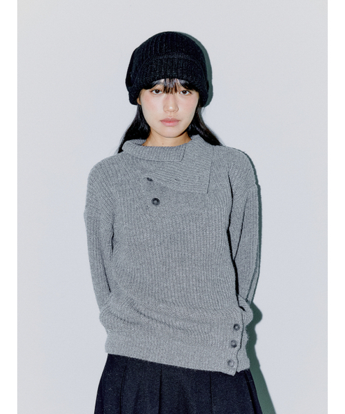 OAFISH(オアフィッシュ)の「ASYMMETRIC TURTLENECK KNIT, MELANGE(ニット/セーター・レディース・その他・FREE)」の1枚目の写真