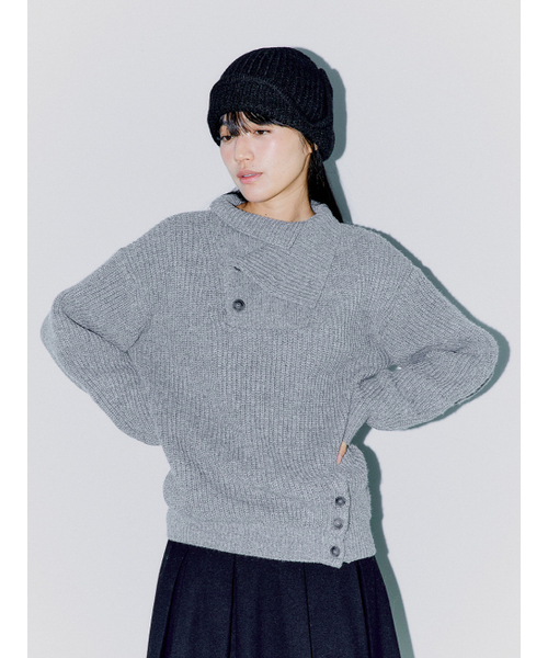 OAFISH(オアフィッシュ)の「ASYMMETRIC TURTLENECK KNIT, MELANGE(ニット/セーター・レディース・その他・FREE)」の3枚目の写真