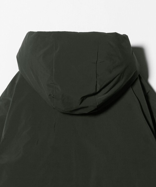 UNITED ARROWS（ユナイテッドアローズ）の「フーディド ダウンコート（ダウンジャケット/コート・レディース・オフホワイト/オリーブ・38/36）」の17枚目の写真