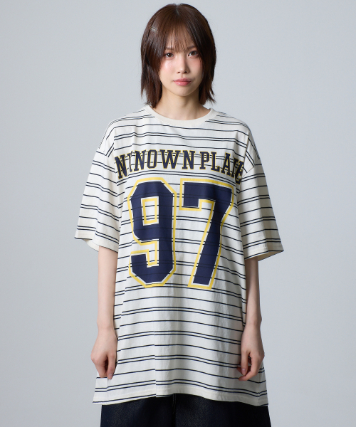 UNKNOWN PLANET(アンノウンプラネット)の「アイビーラウンドプラネットラグビーTシャツホワイト(ポロシャツ・レディース・その他・FREE)」の2枚目の写真