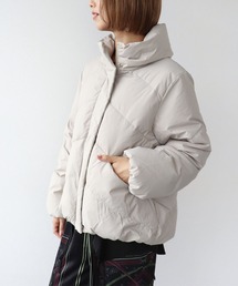 ボリュームカラーダウンジャケット