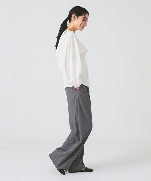 Ray BEAMS（レイビームス）の「ヨーク レイヤー オフショルダー ブラウス（シャツ/ブラウス・レディース・ホワイト/ブラック・ONE SIZE）」の4枚目の写真