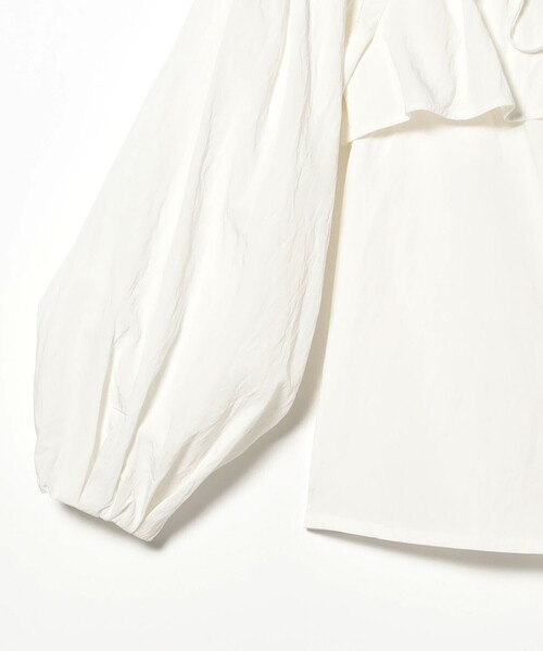 Ray BEAMS（レイビームス）の「ヨーク レイヤー オフショルダー ブラウス（シャツ/ブラウス・レディース・ホワイト/ブラック・ONE SIZE）」の9枚目の写真