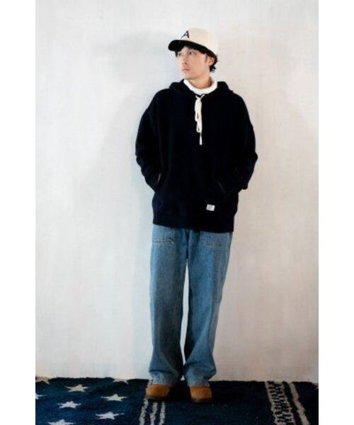 ASTLAY（アストレイ）の「Lambswool Hood Sweater (Navy/Cream)（パーカー・メンズ・その他・3/2）」の8枚目の写真
