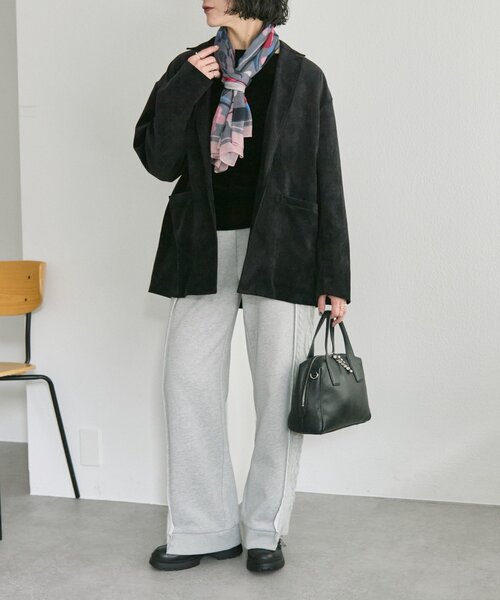 ear PAPILLONNER(イアパピヨネ)の「フラワーアーチストール(ストール/ショール・レディース・ダークグリーン/ライトグレー・FREE)」の14枚目の写真