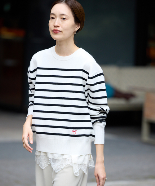 SLOBE IENA(スローブイエナ)の「パネルボーダーニット(ニット/セーター・レディース・ホワイト/ブラック・FREE)」の2枚目の写真