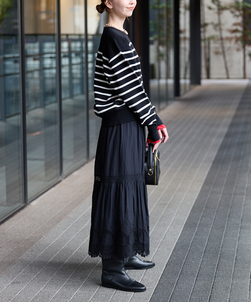 SLOBE IENA(スローブイエナ)の「パネルボーダーニット(ニット/セーター・レディース・ホワイト/ブラック・FREE)」の6枚目の写真