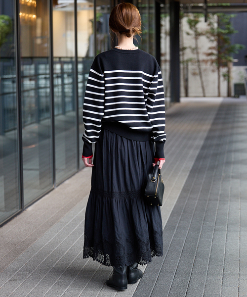 SLOBE IENA(スローブイエナ)の「パネルボーダーニット(ニット/セーター・レディース・ホワイト/ブラック・FREE)」の7枚目の写真