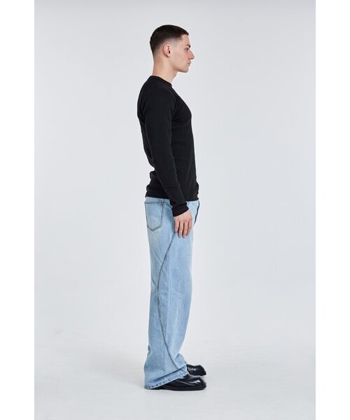 51%（フィフティーワンパーセント）の「Irregular Logo embroidery Longsleeve - Black（Tシャツ/カットソー・メンズ・その他・MEDIUM/LARGE/X-LARGE）」の3枚目の写真