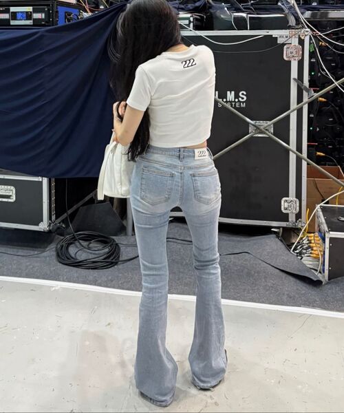 222(イトゥドゥル)の「TOP 020 (WHITE)(Tシャツ/カットソー・レディース・ホワイト・FREE)」の7枚目の写真