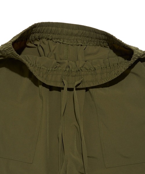 MAISON CLUB(メゾンクラブ)の「【MAISON CLUB】Odd Length Over Cargo Pants KKP/ 七分丈オーバーカーゴパンツ クロップドパンツ(カーゴパンツ・メンズ・ブラック/カーキ/グレー・M/XL/L)」の9枚目の写真