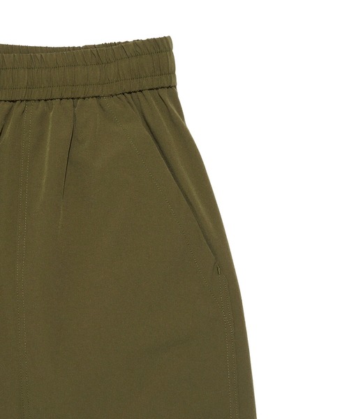 MAISON CLUB(メゾンクラブ)の「【MAISON CLUB】Odd Length Over Cargo Pants KKP/ 七分丈オーバーカーゴパンツ クロップドパンツ(カーゴパンツ・メンズ・ブラック/カーキ/グレー・M/XL/L)」の8枚目の写真