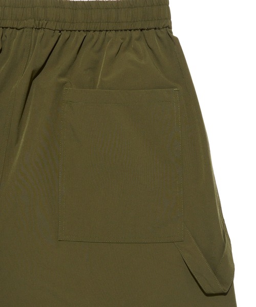 MAISON CLUB(メゾンクラブ)の「【MAISON CLUB】Odd Length Over Cargo Pants KKP/ 七分丈オーバーカーゴパンツ クロップドパンツ(カーゴパンツ・メンズ・ブラック/カーキ/グレー・M/XL/L)」の7枚目の写真
